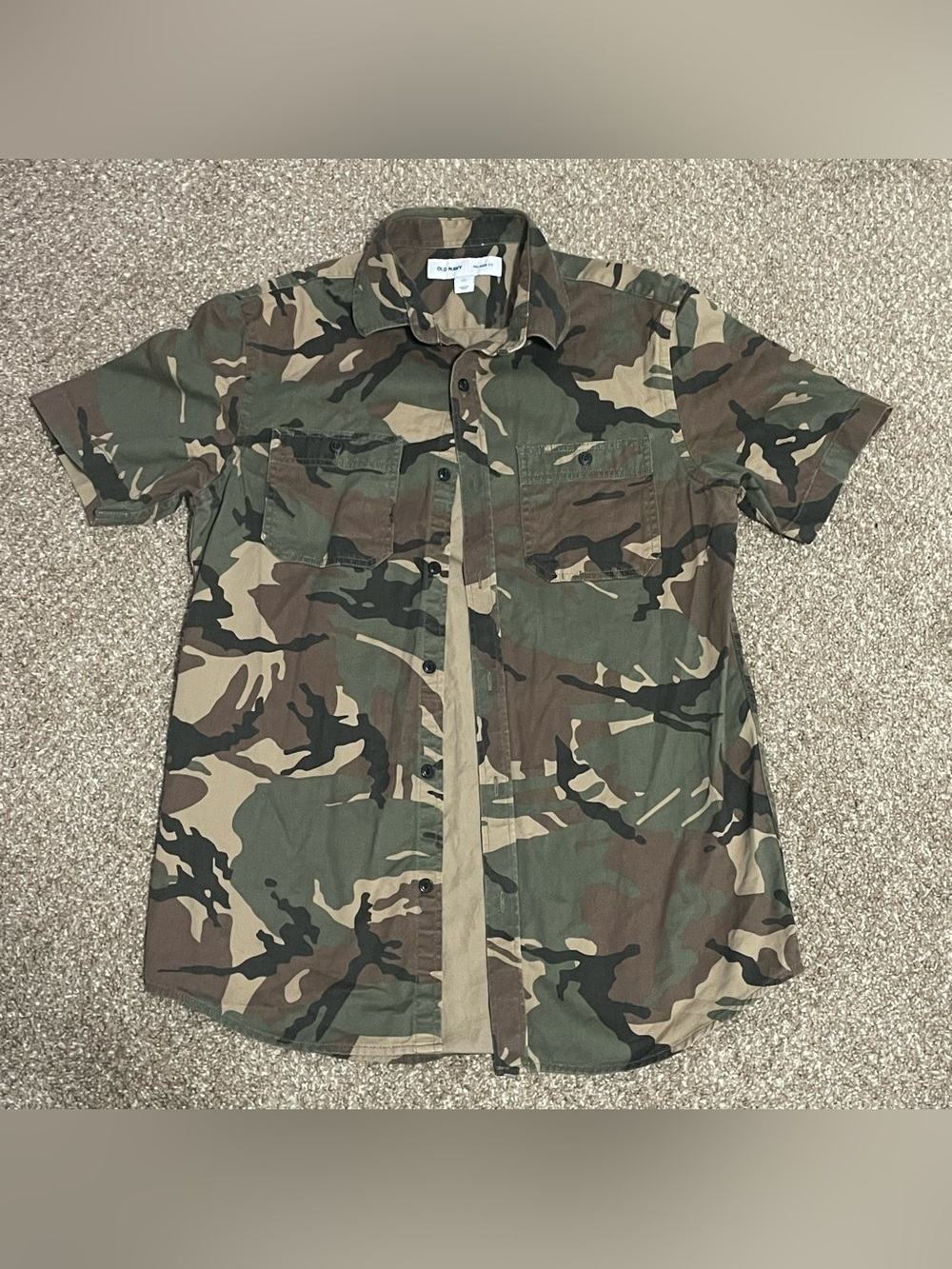 Old Navy Men's Short-Sleeve Camo Button-Down Shirt - Green/Brown